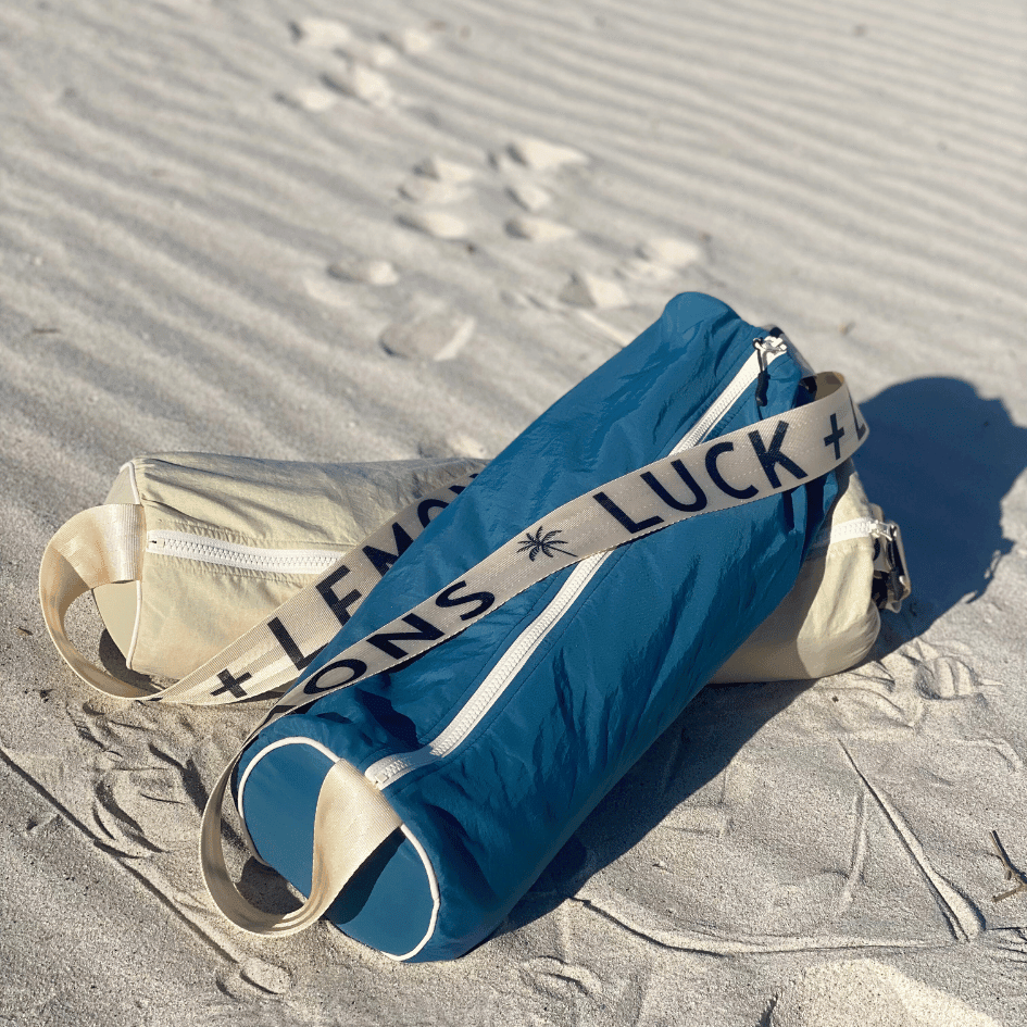 Classic Cabana's - Luck + Lemons carry bag